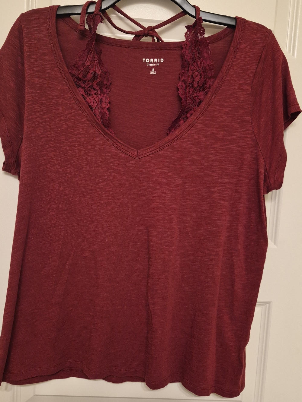 torrid Burgundy V-Neck Short Sleeve Tee with Lace Bralette Detail